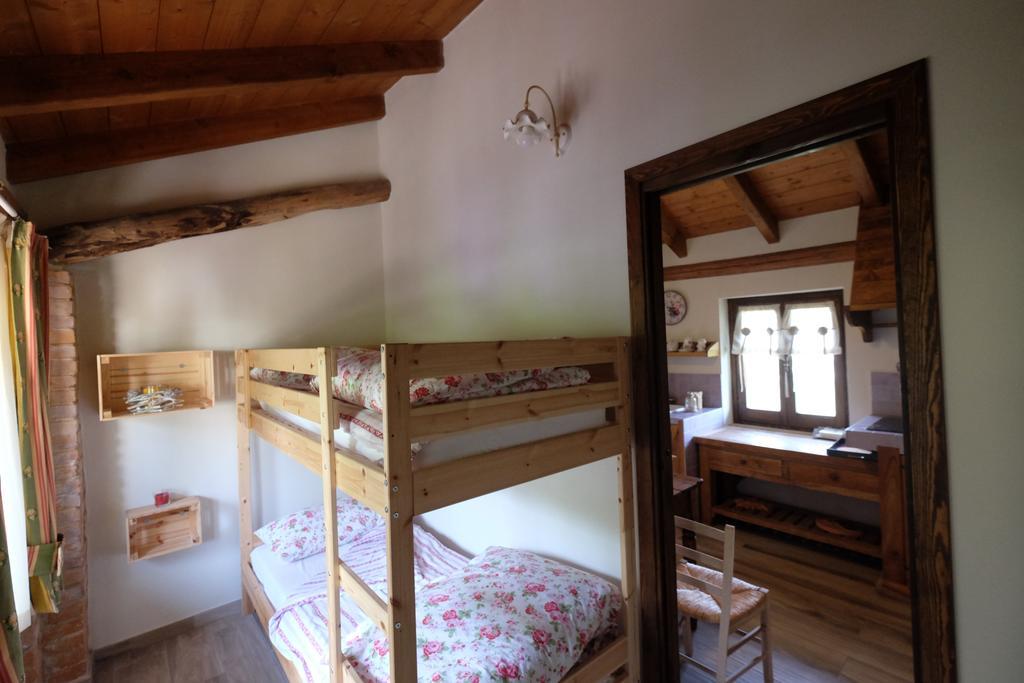 Cascina Bricco Apartamento Ovada Quarto foto